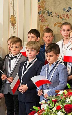 Pierwsza inicjatywa legislacyjna Prezydenta RP z zakresu oświaty polonijnej